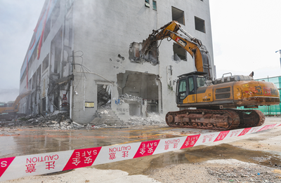 玉塘街道田寮利益統籌項目兩棟工業廠房完成拆除作業，釋放發展空間助力高質量發展